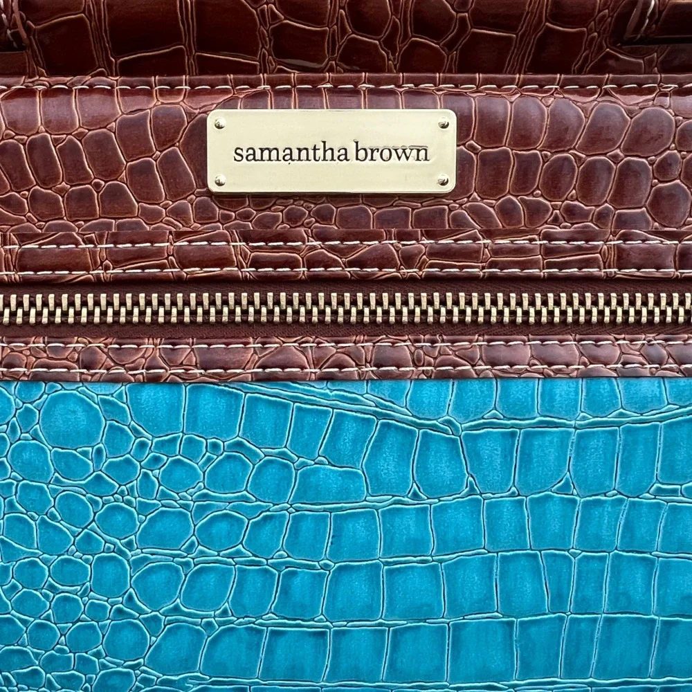 Samantha Brown NWOT blue and brown crocodile-embossed travel tote/weekender bag.